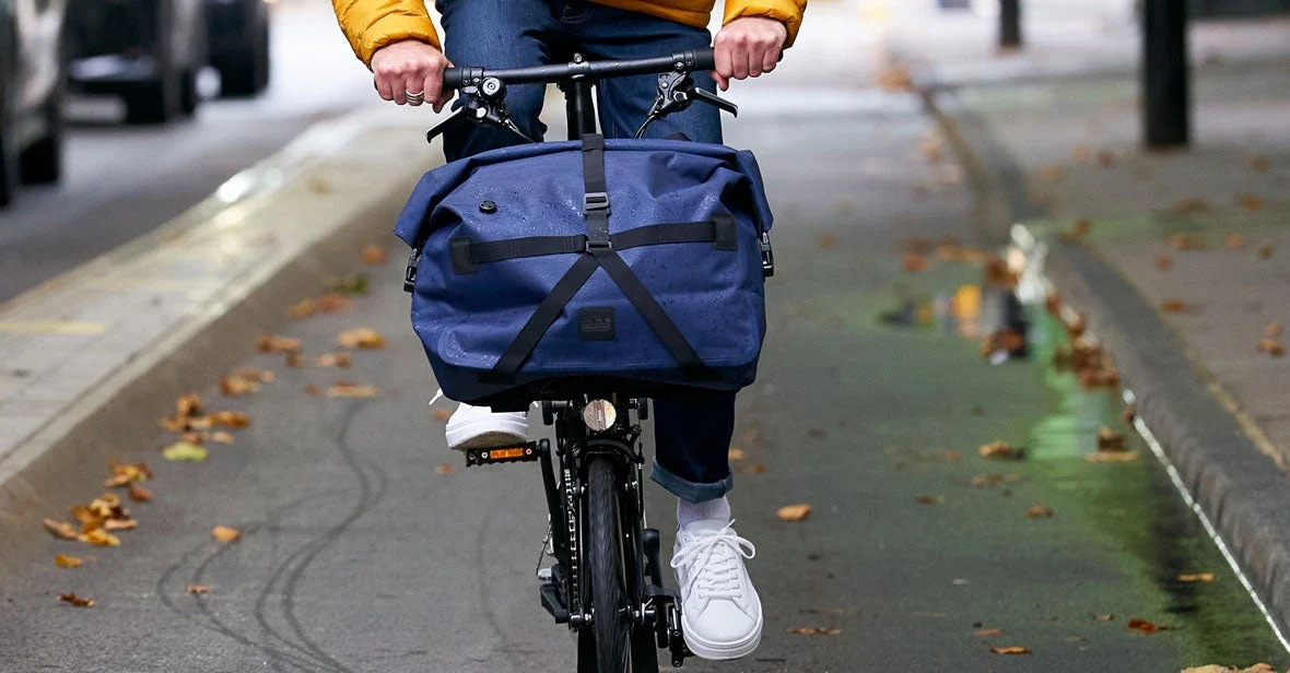 Brompton Borough Waterproof Bag in Navy - Image 5