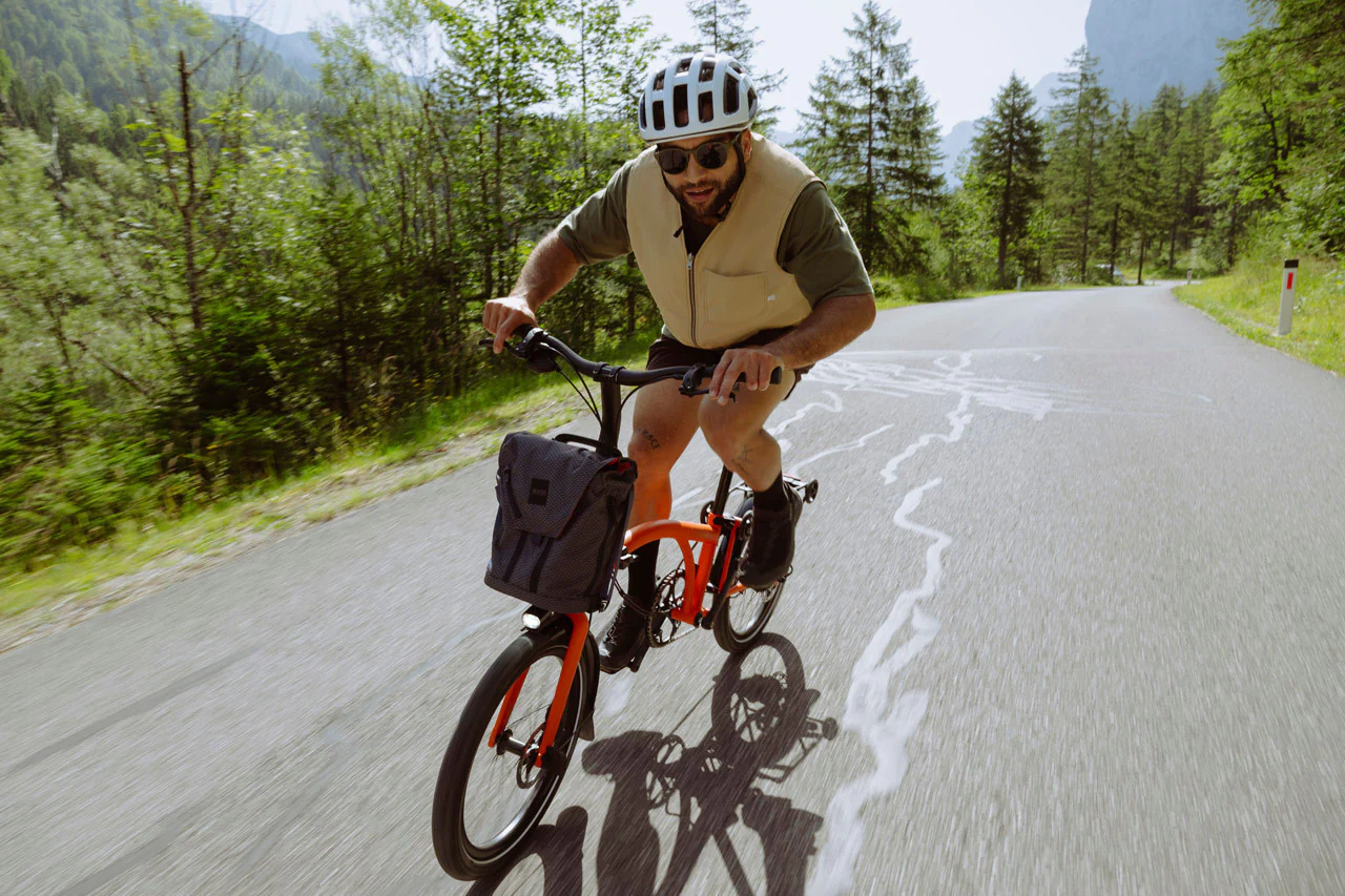 Brompton Electric G Line with SuperRoll+ and Handlebar Control - e-Motiq system - 4-speed - Image 11