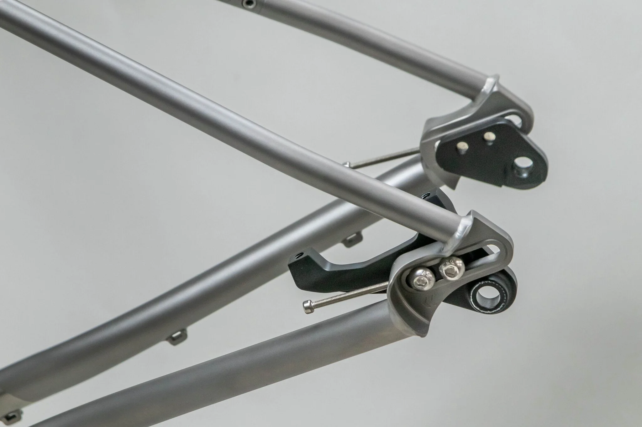 Curve Uprock V2 w Seek 500 Fork (frameset) - Image 6